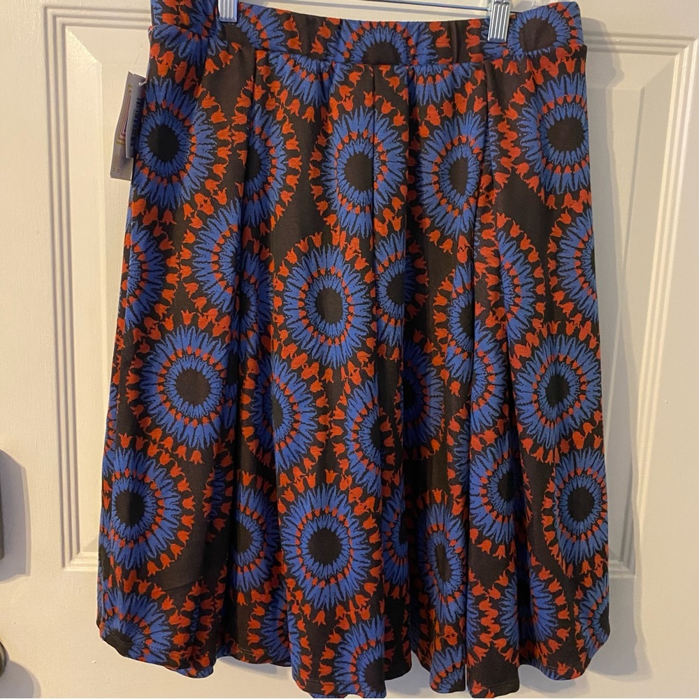 NWT Large Lularoe Madison Skirt